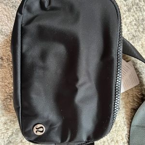 Lululemon belt bag